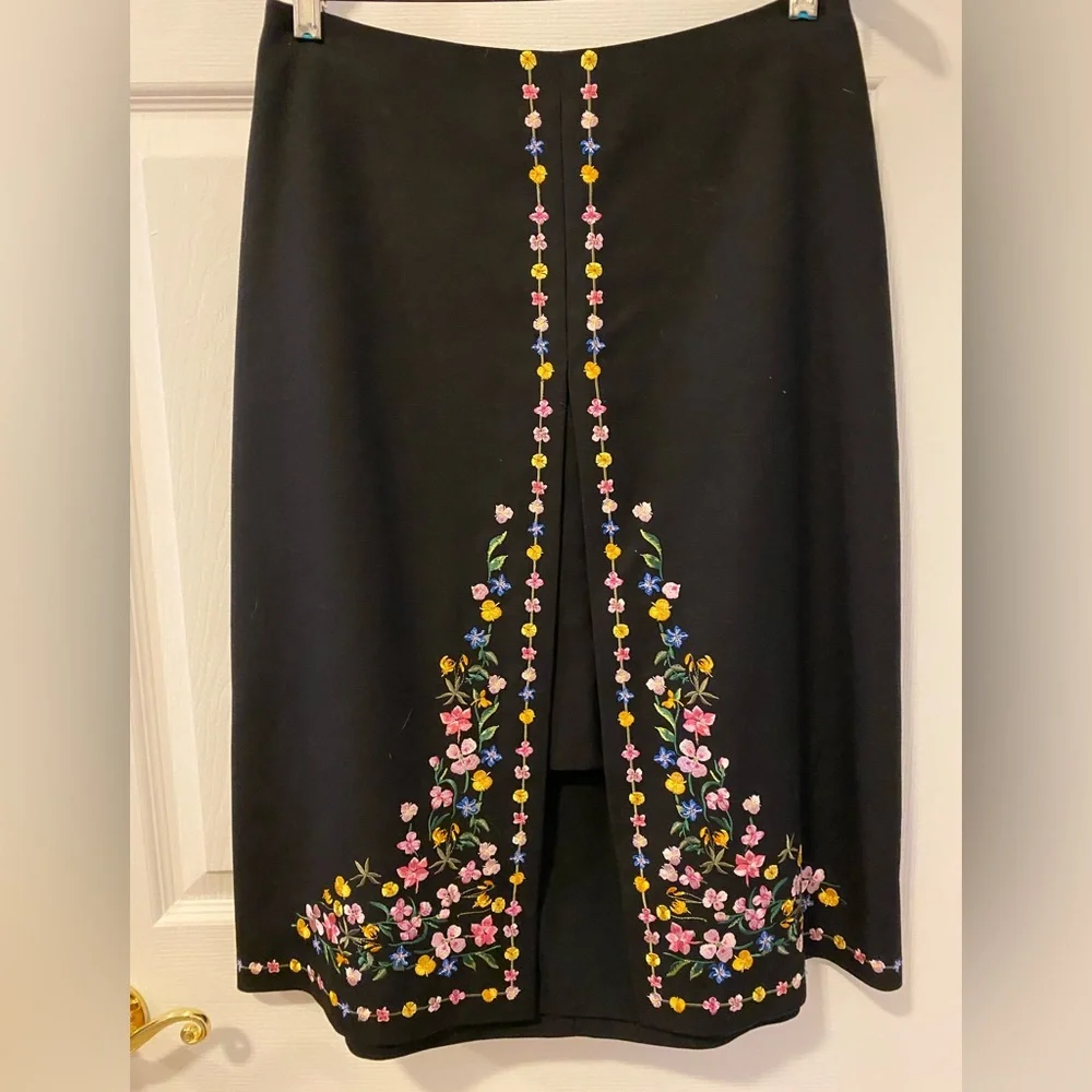 Ted Baker Black Midi Skirt with Multicolor Floral Embroidery - Picture 1 of 4